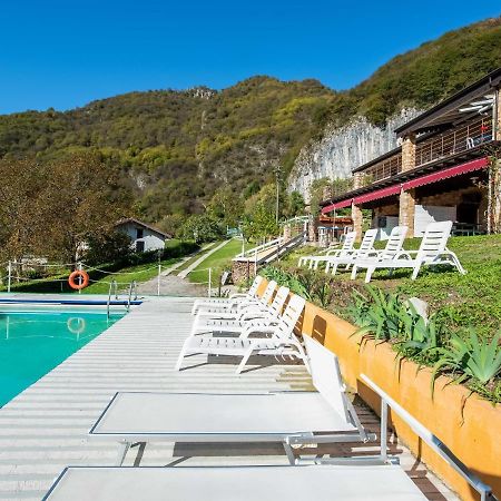 Beautiful Chalet With Swimming Pool In Lombardy Villa Marone Ngoại thất bức ảnh