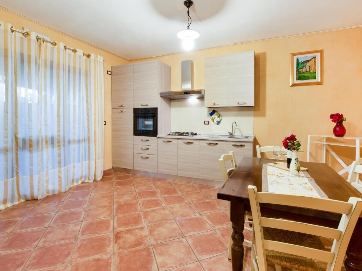 Beautiful Chalet With Swimming Pool In Lombardy Villa Marone Ngoại thất bức ảnh