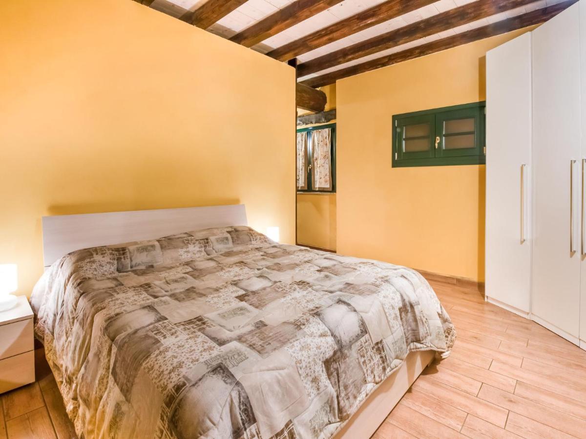 Beautiful Chalet With Swimming Pool In Lombardy Villa Marone Ngoại thất bức ảnh